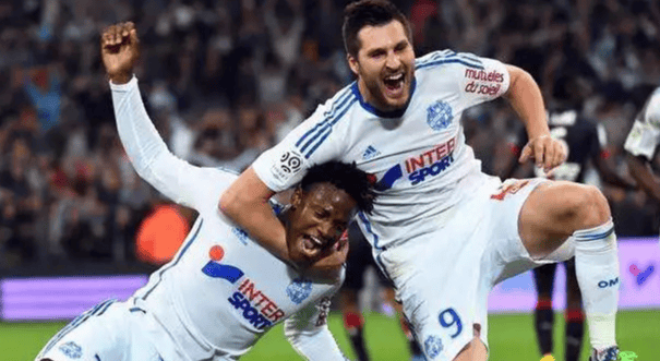 里尔远射贴柱备战法国杯赛前武汉三镇主帅复盘，网友：Uzi与80激战皇家马德里分钟的简单介绍